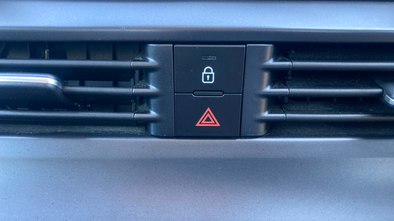 Hyundai i20 1.0T GDi 48V MHD SE Connect 5dr DCT Petrol Hatchback